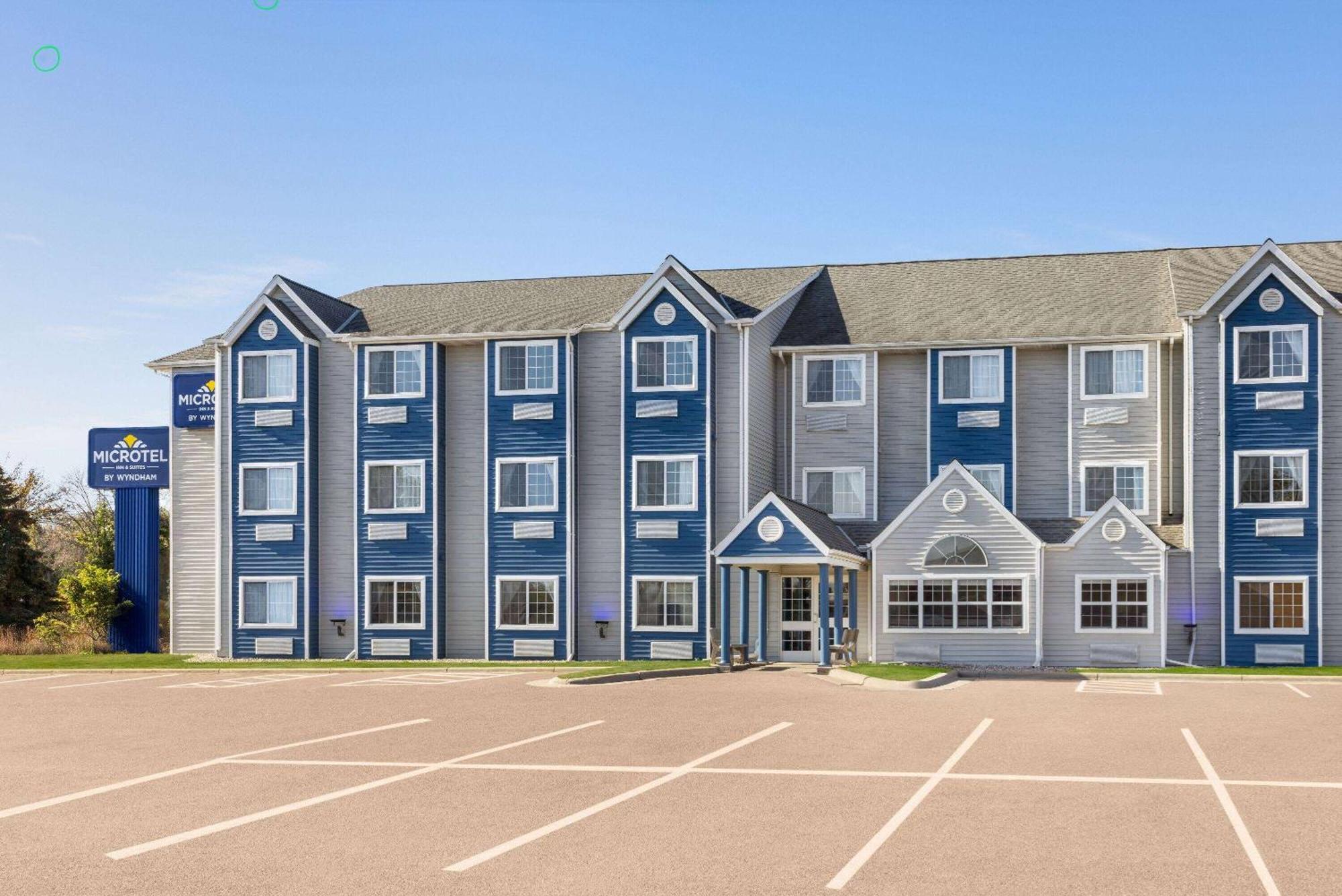 Microtel Inn & Suites By Wyndham New Ulm Екстер'єр фото